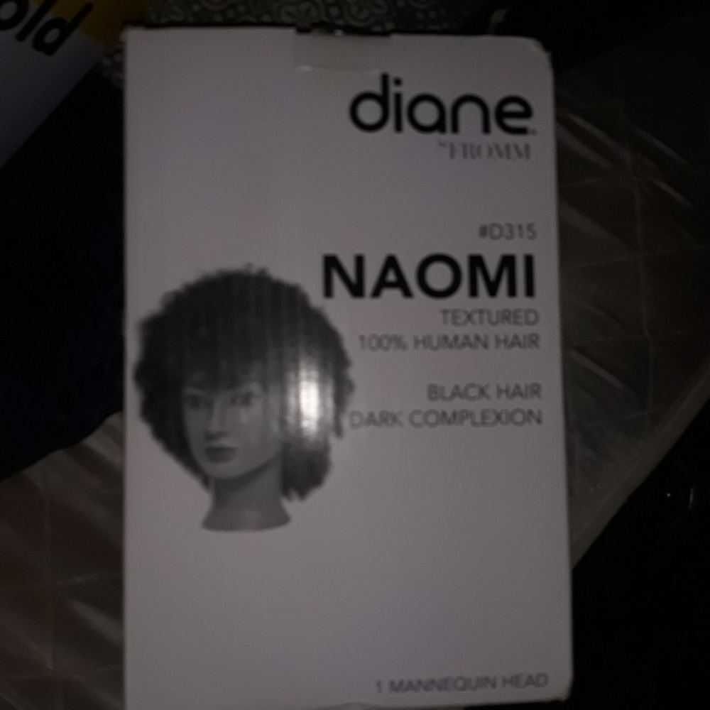 Diane Naomi Mannequin Head #D315 NEW IN BOX